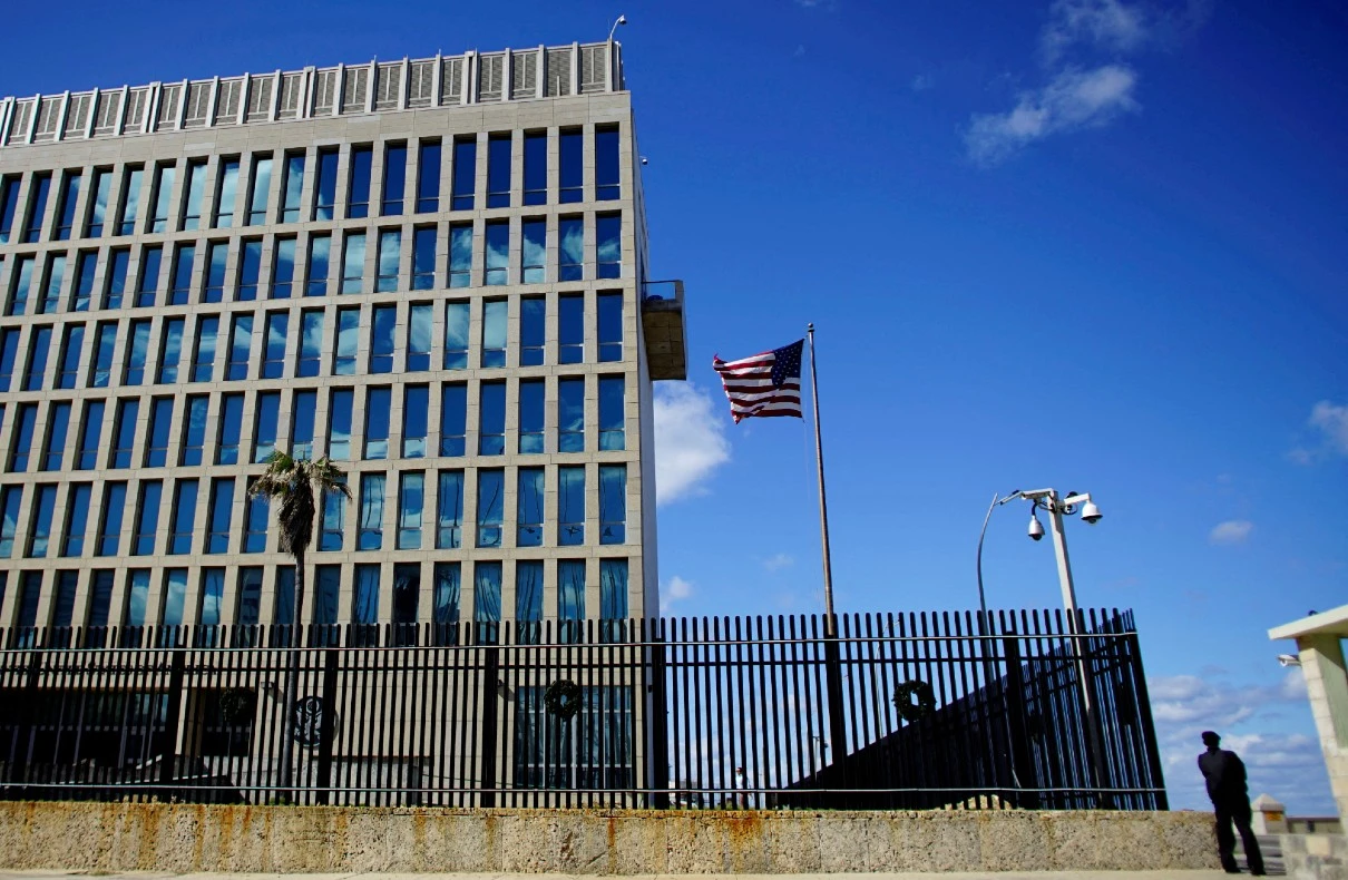 U.s. Embassy In Cuba Reports Irregular Situations In Immigration Processes