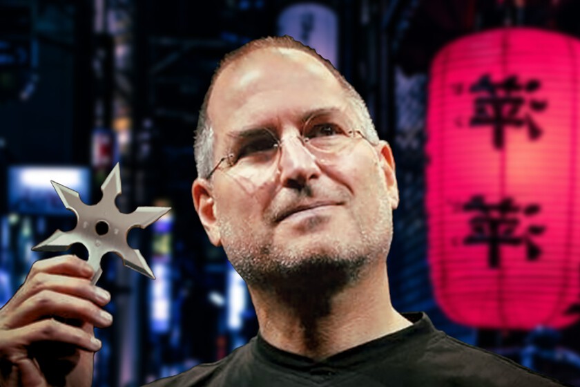 On his visit to Japan, Steve Jobs was arrested on his way out for carrying ninja stars. Now the story behind has been revealed
