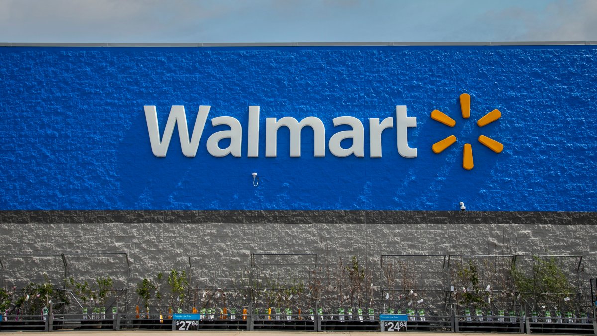 Walmart employees will have more cancer treatment options